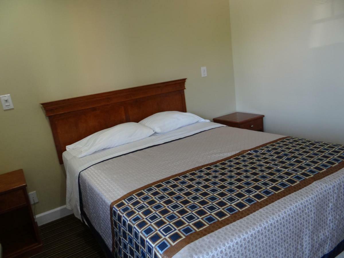 Travel Inn Los Angeles Exterior photo